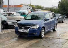 Легковые-Volkswagen-Touran